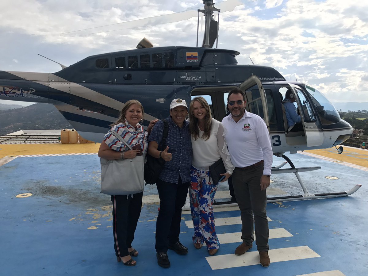 manuelsorzano's tweet photo. #Ahora en @PuntaDiamanteH con @PaulaCortesC Presidenta @AnatoNacional visitaremos el majestuoso cañón de chicamocha #87Razones https://t.co/RaEqGdl3PR