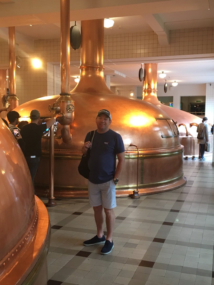 BrannSteve's tweet photo. #HeinekenExperience #Amsterdam 🇳🇱🇳🇱🇳🇱🍺🍺🍺 https://t.co/Kb588DgjbK