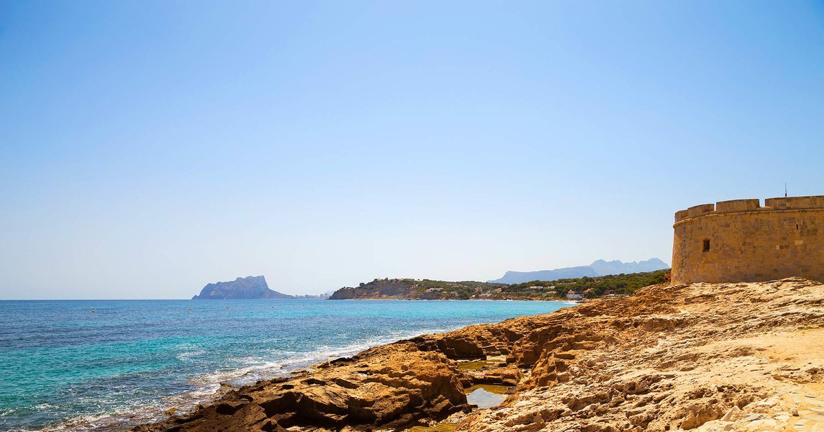 TeuladaMoraira's tweet photo. Si ya has subido una foto a tu Instagram en la omnipresente Cala de Portitxol de Jávea, si te has enamorado de Altea fuera de temporada o si has recorrido el Calpe más gastronómico, pero aún no conoces Moraira… tenemos algo para ti.
https://t.co/vLJ5V0AYyS https://t.co/r6DczjqJ7H
