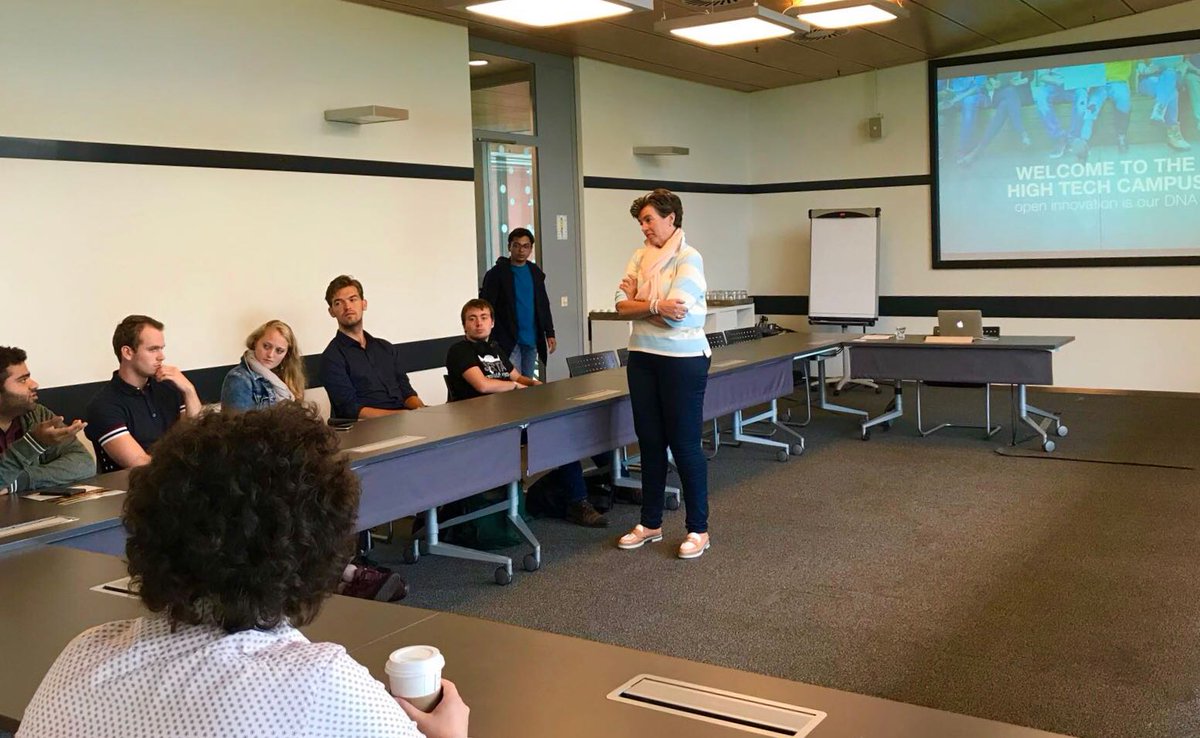 This afternoon <a href="/Nijkamp_Margot/">Margot Nijkamp</a> gave her keynote about "Innovation and your Career" for the Master Introduction Kick-off at <a href="/conferenceHTCE/">Conference Center High Tech Campus Eindhoven</a> for all first year #students of <a href="/tue/">ツエ丸</a>. We wish all students a great time in Eindhoven! #innovation #humanfactor
