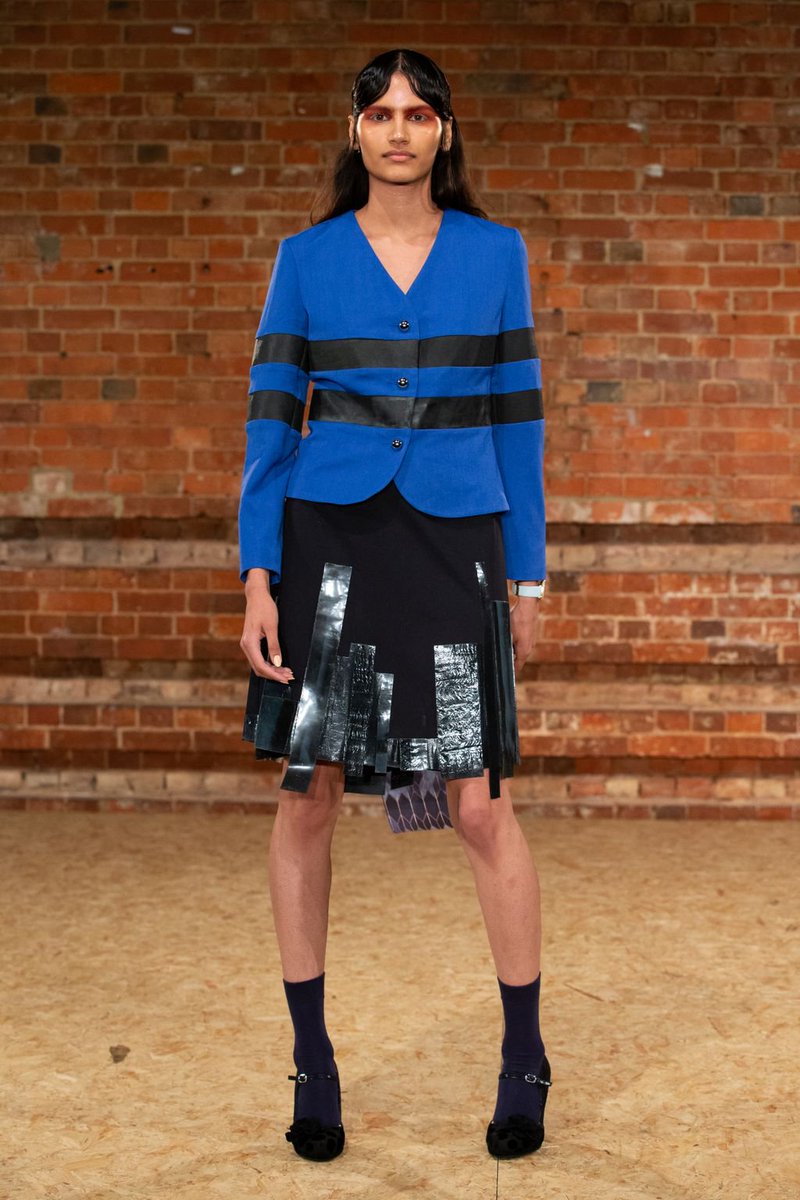 ⭐️ LOOK 10 ⭐️

Jacket: <a href="/ovideofficial/">Ovideofficial</a> 
Skirt: <a href="/hellenvanrees/">Hellen van Rees</a> 
Bag: @hettyandsam 
Watch: <a href="/votchwatch/">Votch</a> 
Shoes: <a href="/RubyShooFashion/">Ruby Shoo</a> 

#veganfashionshow