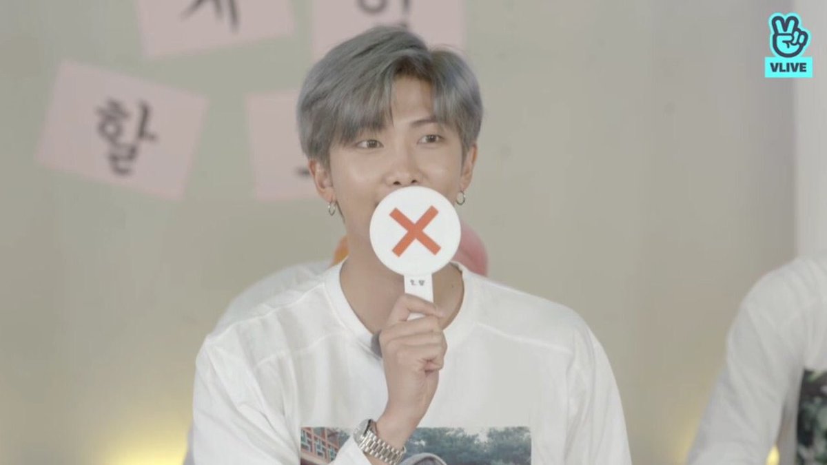 banqtop's tweet photo. HHDGG EEVS MI BEBE SDEJAME Ñ https://t.co/uNhnkSZnoa