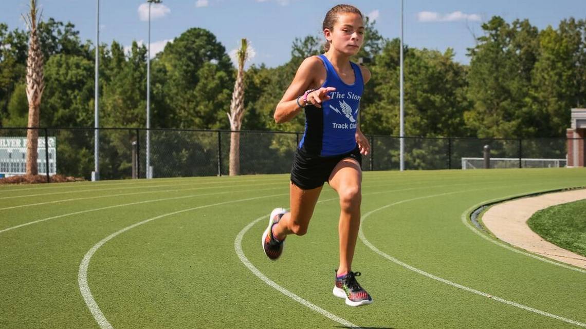 AthleticsHHES's tweet photo. Make sure to vote for #HighlanderCC's Jais Ward '24 for the https://t.co/iQoIdTSdlo Performance of the Week!  Ward captured the Skyhawk Invitational in her first team competition this past weekend! https://t.co/ciIUbFPPyJ https://t.co/AavY0ZJ9mG
