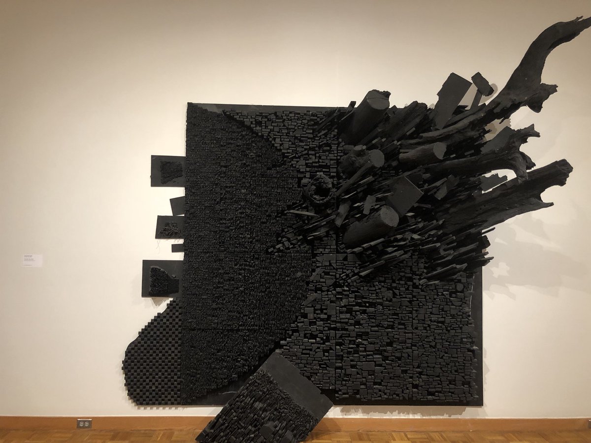 schererbear's tweet photo. @GCosta says the loading dock was unable to acccomodate some of the larger members of the collection. This Leonardo Drew wall-spanning wooden piece made the cut, though. #SolidaryandSolitary #Snite https://t.co/27bHZLATDL