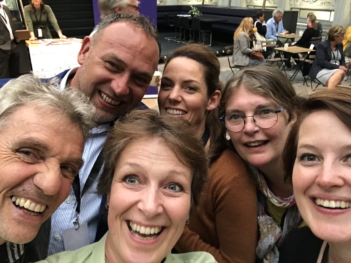 Bij het #FestivalVerbondenPartijen van <a href="/GelderlandAcad/">Gelderland Academie</a> : Hoe verminder je als gemeenteraad het democratisch tekort van gemeenschappelijke regelingen ? Op zoek naar antwoorden met collega raadsleden uit de @RaadRenkum en de regiogemeenten.