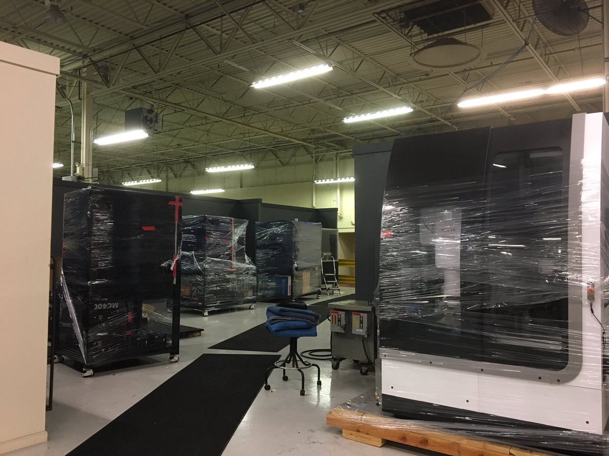 NachiRobotics's tweet photo. Next stop...Chicago! @IMTSchicago #IMTS2018 #NRS #NachiRoboticSystems #booth236732 #NorthBuilding #McCormickPlace https://t.co/hVpCynKsBM