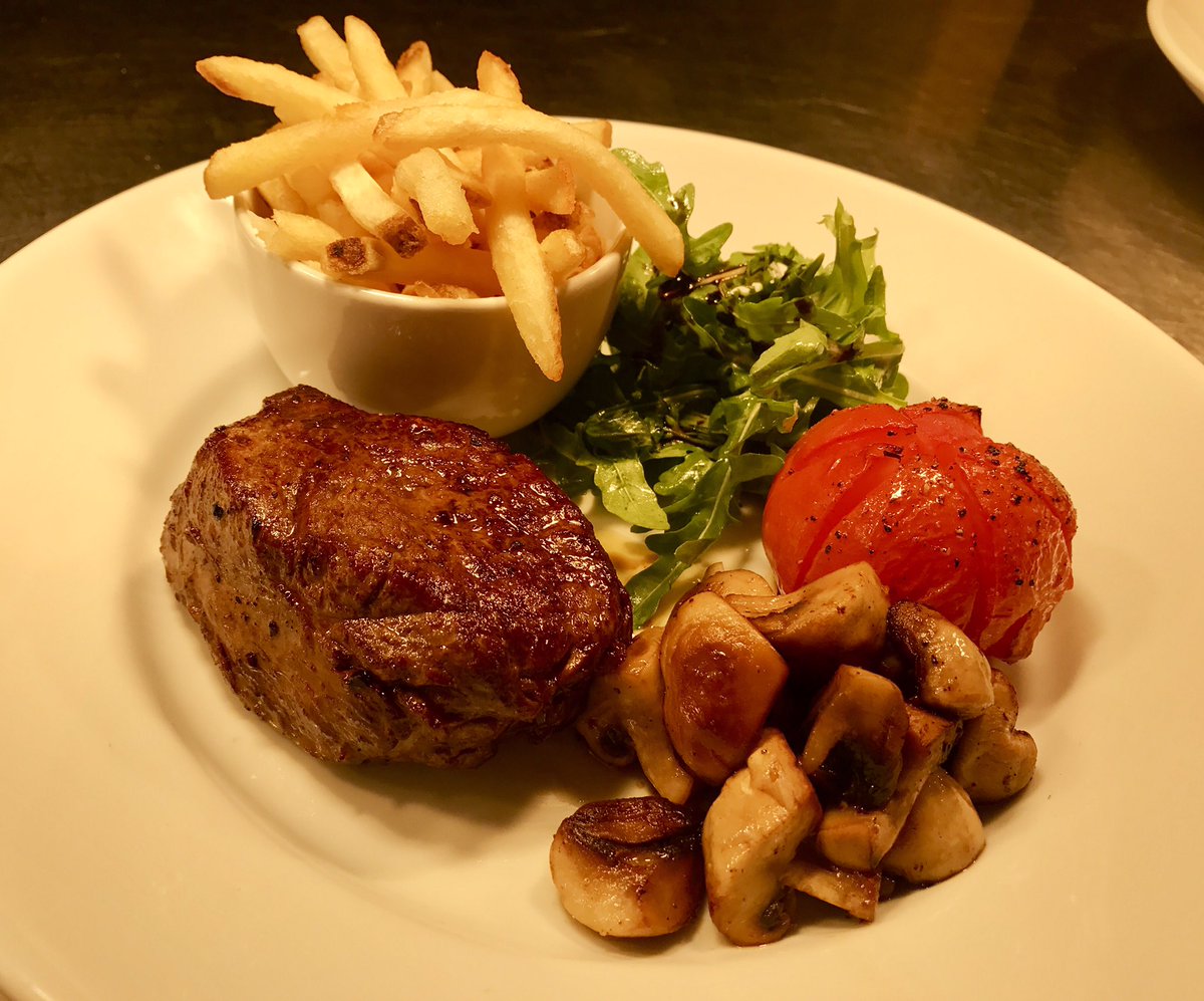 Dempseys3's tweet image. Come and give our Friday Steak Night a try this weekend.

2 STEAK DINNERS AND A BOTTLE OF WINE £30 PER COUPLE