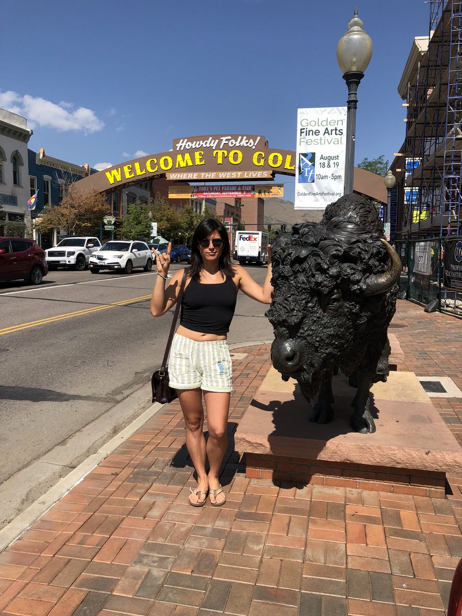 EllisaSunMusic's tweet photo. GOLDEN COLORADO what’s up? I got ANOTHER last minute gig at MOUNTAIN TOAD BREWING tonite 7-9pm!! 
#thedreamboattour #ridethedreamboat #tour #rv #rvlife #fulltimervers #singersongwriter #colorado #golden #goldencolorado #livemusic #beer #mountaintoadbrewing #mountaintoad #brewery https://t.co/JPbbdEBZOE