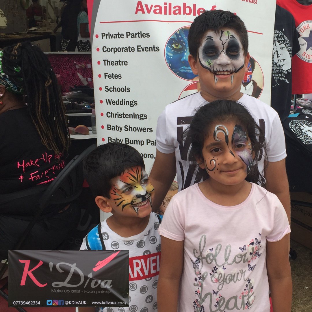 KDivaUK's tweet photo. Siblings getting their #facepainted at #lambethcountryshow2018! #tigerfacepaint #butterflyfacepaint #skullfacepaint #londonfacepainter #london #lambeth #facepainter #facepainting #cute #cutekids #childrensentertainer https://t.co/1CCLwxOC9v