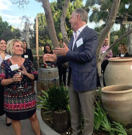 uliorangecounty's tweet photo. @uliorangecountyULIOCIE Chair, John Williams, thanks our generous sponsors for their contribution to our District Council at our annual sponsor appreciation reception! We love our sponsors! #uliocie #sponsorship #ThankYou https://t.co/xbt1icqewi