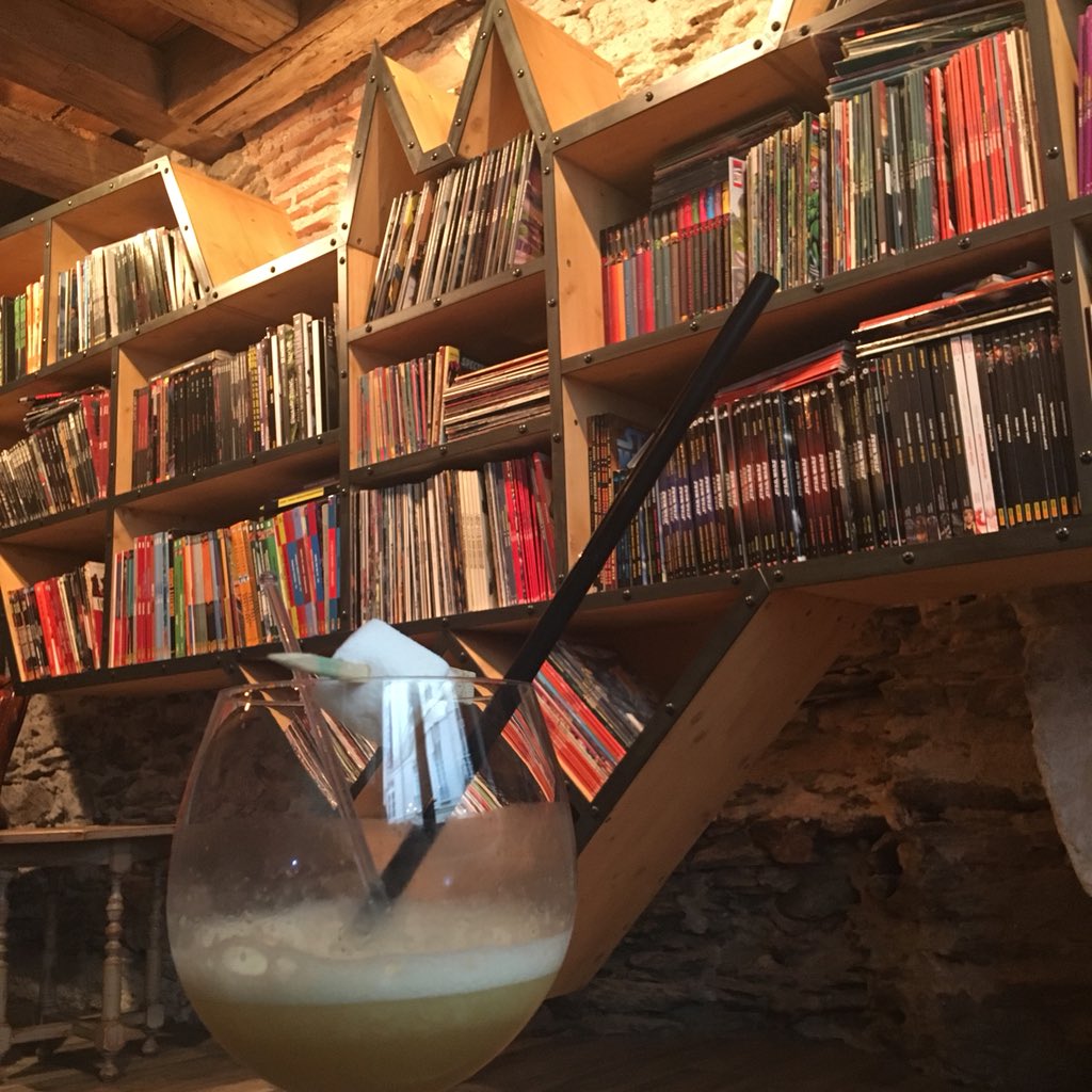 SkriptFr's tweet image. En attendant dans un endroit ultra secret de Nantes... nous préparons la plus curieuse mais dingue des conférences du prochain Comic-Con Paris !

#CCP18 #ComicConParis @ComicCon_Paris