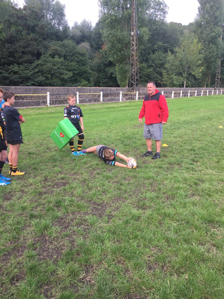 playondevelop's tweet photo. Working on the contact area @RiscaRFC #360 #longpresent #technique @Christo11590925 @10sac1975 https://t.co/buH241XU86