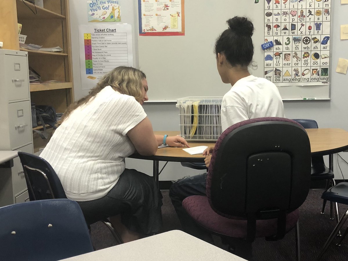 melanieschulte4's tweet photo. “Teachers change the world one child at a time.” #thefrank https://t.co/zCNij6eTk7