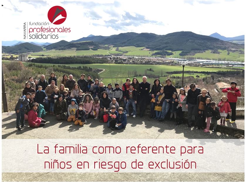 FundProfSol's tweet photo. "Voluntarios en familia", una manera diferente de ser Voluntario. 
#yosoyFPS #voluntariado #familiasvoluntarias @irabia_izaga @CaritasPamplona @MiravallesRedin @teresianaspampl #escuelasocialsc https://t.co/2RPTSw5zDd
