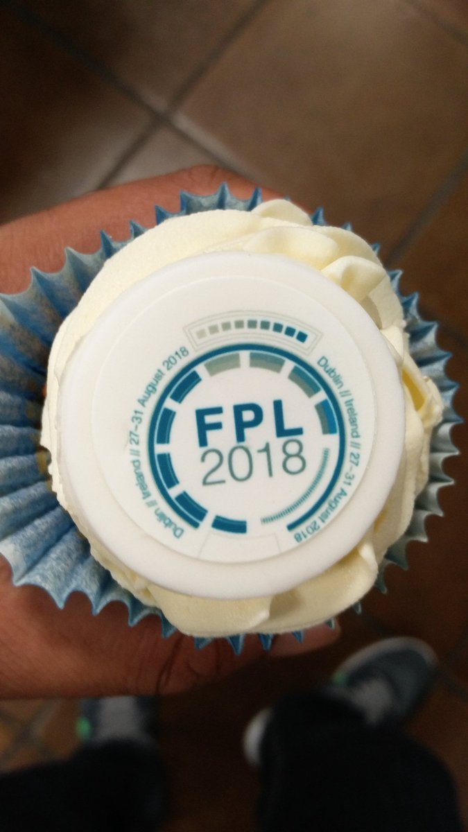lahirukasunRas's tweet photo. #FPL2018 Cupcake https://t.co/nrO9JMy9BR