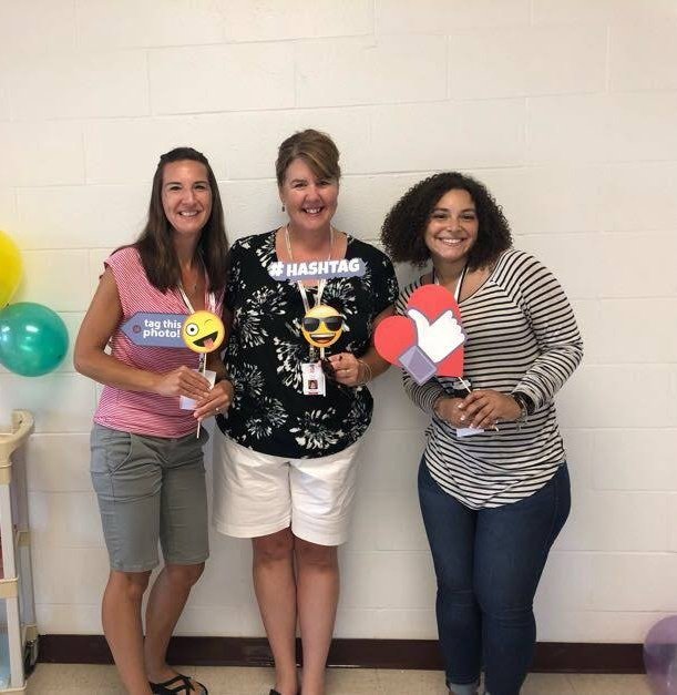 cheri_hart's tweet photo. Having a great time at #GCSDSummerSummit! @GuilderlandCSD #WesGrows @Harts5thGrade @shaff https://t.co/oN8AS1bY3c