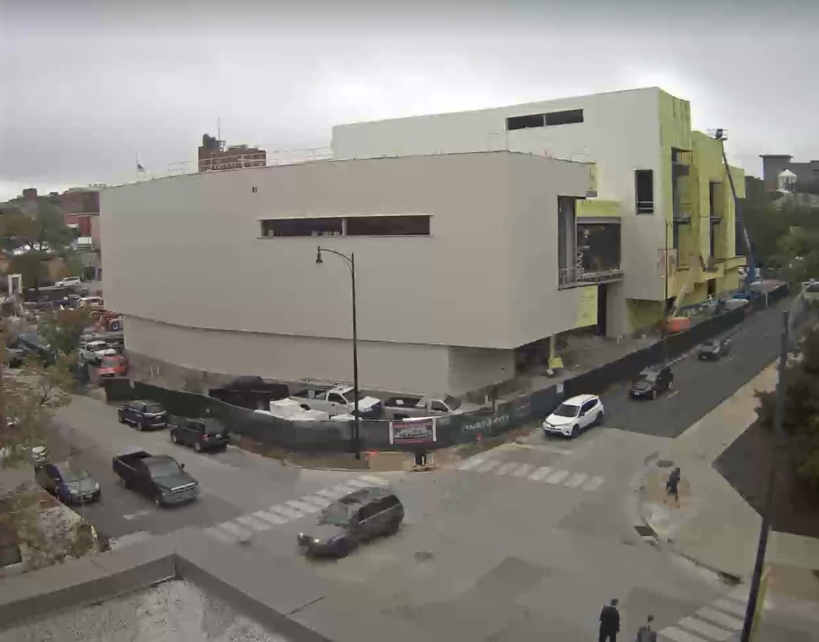 SHSofMo's tweet photo. Watch the #CenterforMoStudies construction cam https://t.co/rQkuuIczgd and you can tell local students are #backtoschool! You can also see the entire building is starting to shift from gray to white. This is due to an air barrier is being installed on the exterior. #progress https://t.co/YZVEaP0rIP