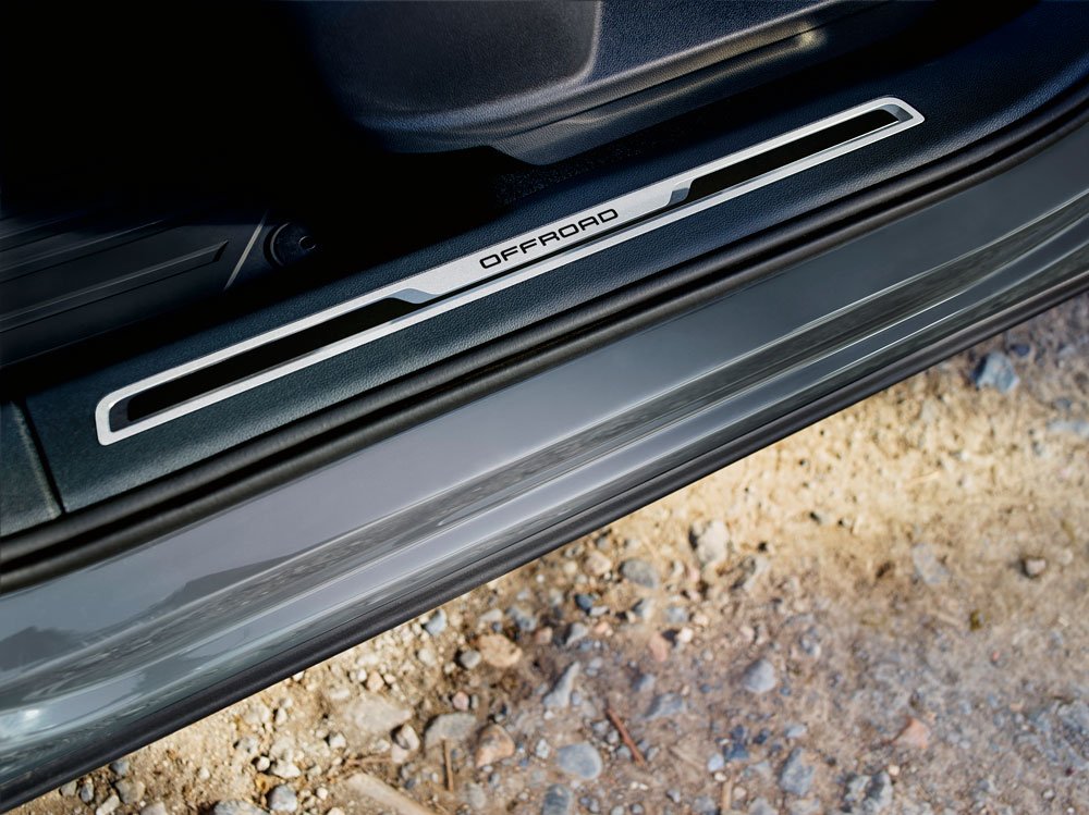 На Московском международном автомобильном салоне состоится премьера Volkswagen Tiguan OFFROAD! Это специальная версия Tiguan, оснащенная новым бампером с углом подъема равным 26 градусам и цифровой приборной панелью.

#VW #MIAS #MMAC #TiguanOffroad