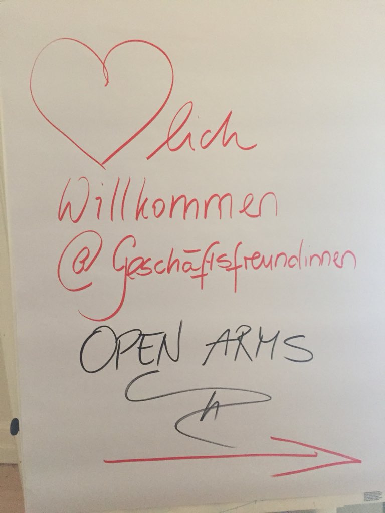 FrauBia's tweet photo. Verpasst? Am 31.10. ist das nächste Treffen @FRAUENunternehm @RKW_Experten #networking https://t.co/vNV4Kbft7Q