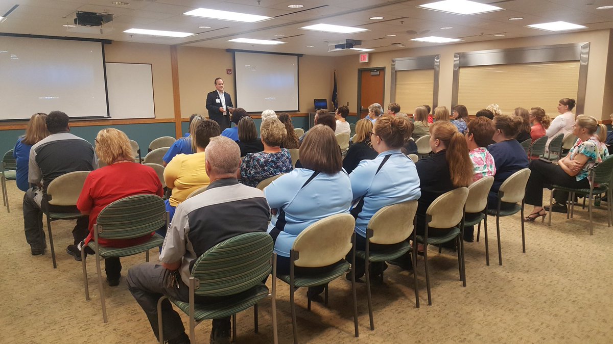 IUHealthECR's tweet photo. @IUHealthDave is giving a Town Hall on the topics of taking care of the community, team culture and whats happening at the region's critical access hospitals. What a great 2 pm turn out! #healingteam #WeDeliverWednesday https://t.co/NsZD5KTtfP