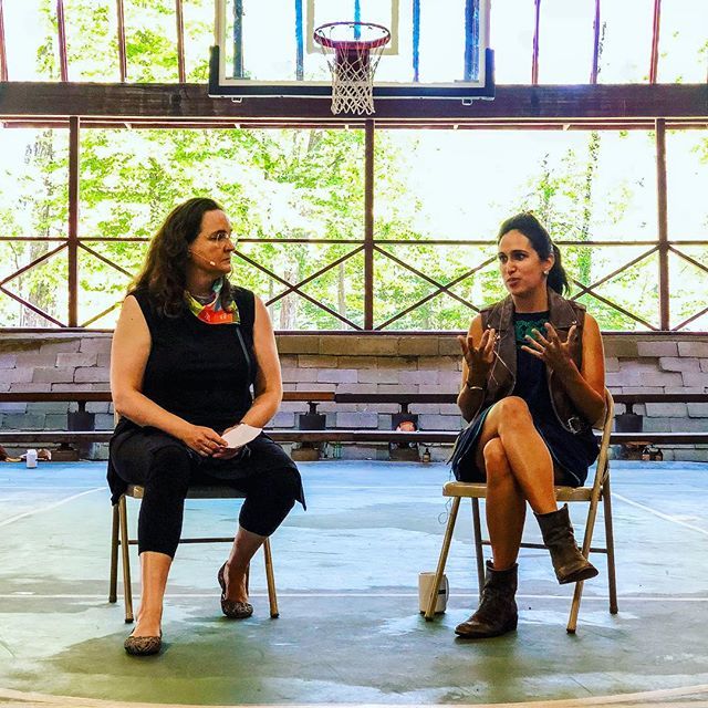 CM_LimaPeru's tweet photo. Primera charla del día con @priyaparker #cmsummit18 🙌 https://t.co/upU2WoGstD https://t.co/zKkmg8qoYY