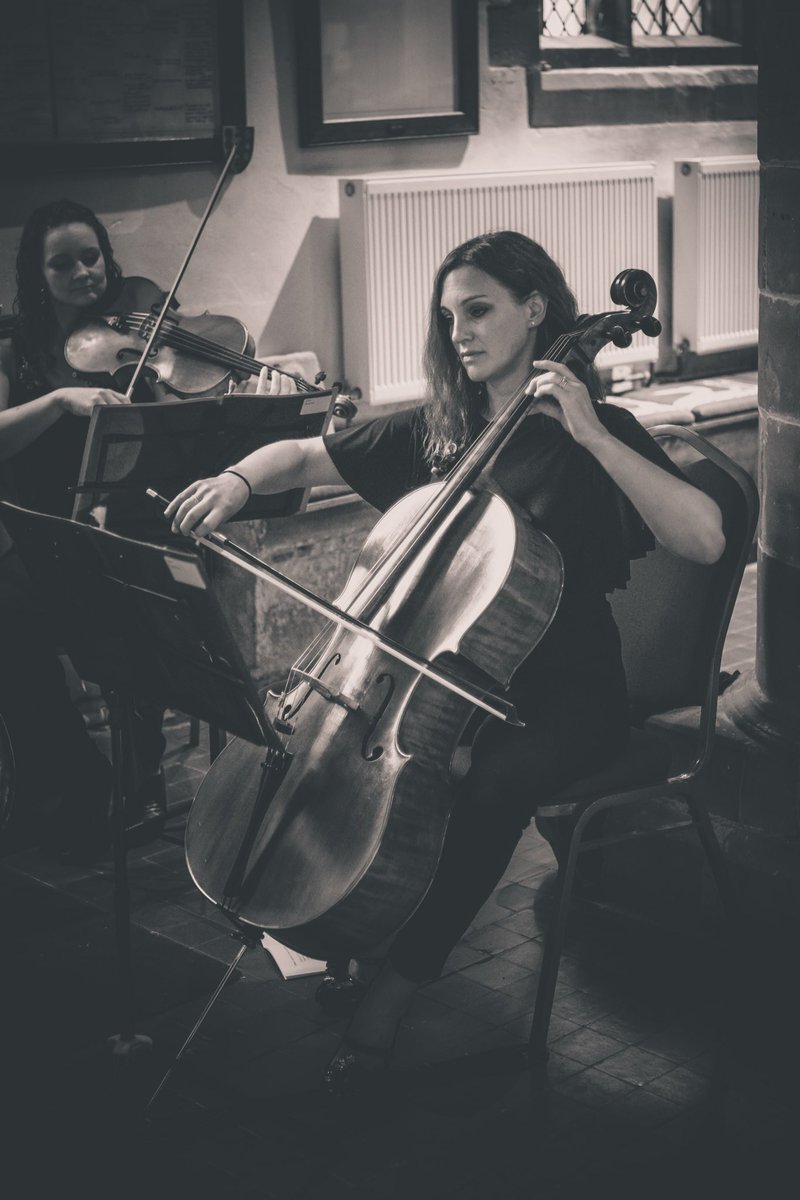 toscanastrings's tweet photo. Some more lovely photos taken by @measevalley of us playing at Claire and Davor’s drinks reception at @HamptonManor at the end of July. Thank you for sharing them with us.x #2018wedding #weddingmusic #countrywedding #weddingstrings
https://t.co/f25sYXwC14 https://t.co/6S50eP0Gja