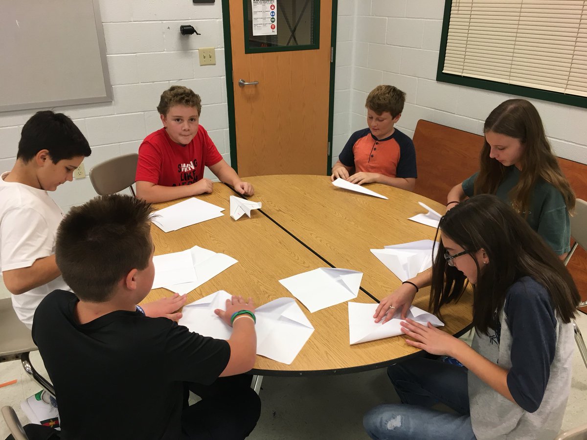 TheMrJacobsen's tweet photo. 6th grade STEAM students experiencing mass production manufacturing. Competing to construct the most paper airplanes in an assembly line. Math calculations happening after the fun! ➕➖➗✖️💲@PISDReynolds @prosperCTE #PISDSTEAM https://t.co/MK6BeZBbpE