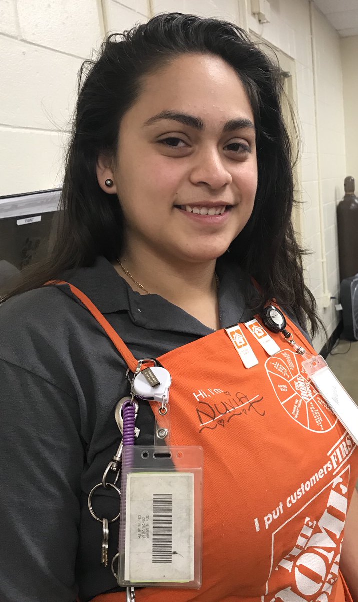 kattyniner's tweet photo. @MikeDNicholsthd  Congratulations Nuvia on your promotion to DSup of D24 @4604! @PaulG34147563 @GeoffLambertTHD @JaimeTotten  @EricLefler @BobbittMatthew @MAEngagement #D34Pride #WeAreTheMidAtlantic https://t.co/wrrvRKLmaR