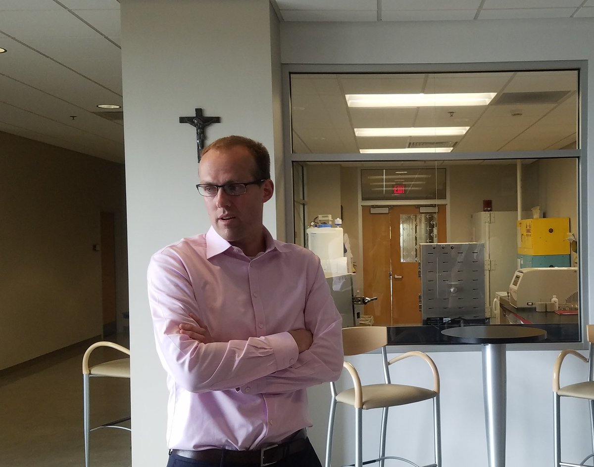 WCoots27's tweet photo. "The goal is to reach any student who has an idea for a business. Any student."
Nick Swisher explains why the Idea Center is operationally treated like @NotreDame colleges.
#ideacenter #ndstartup #ndideas #innovation https://t.co/Vu7Yy8JdGX