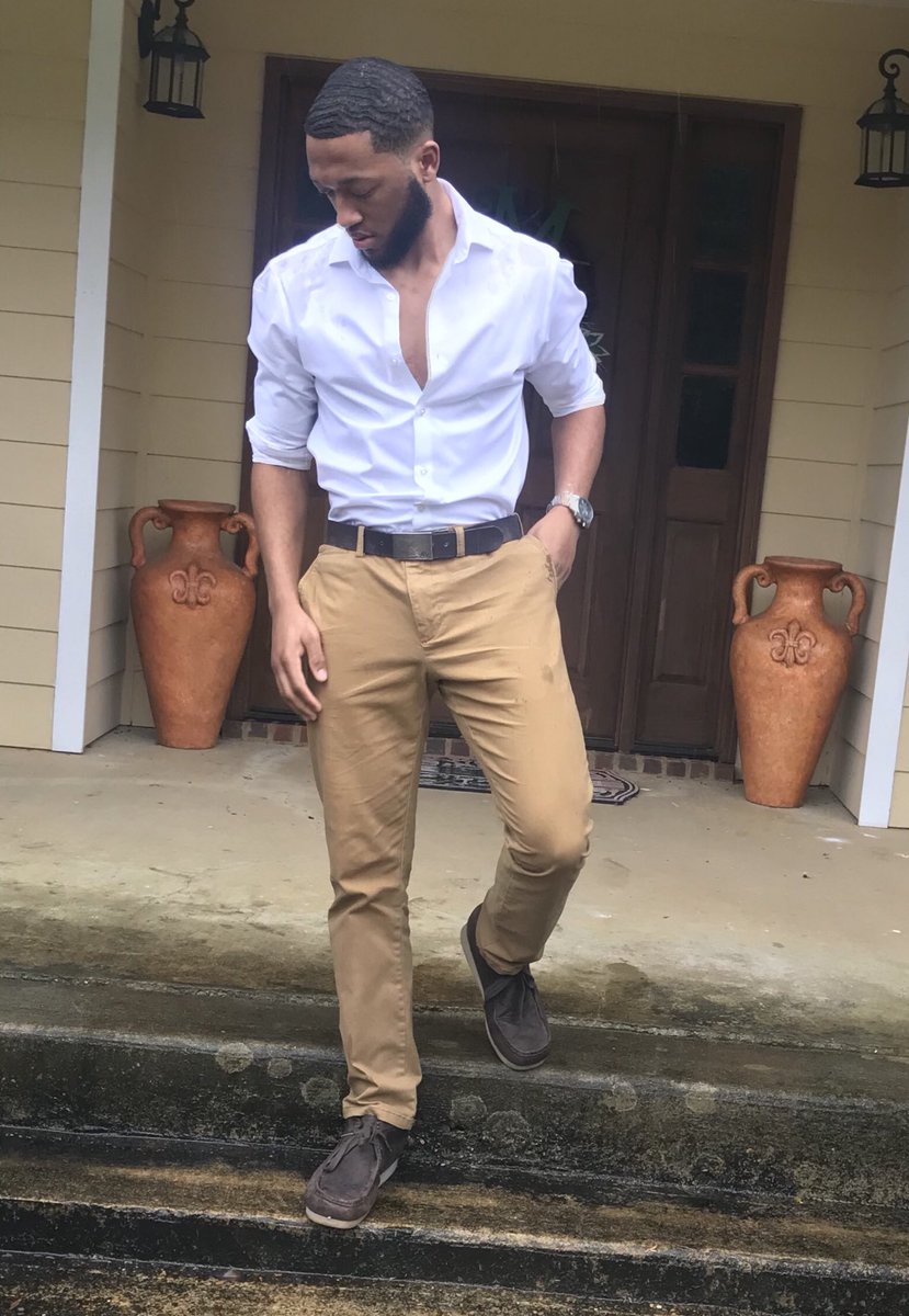 _cpm_30's tweet photo. #GlowUpChallenge😂😂🤦🏽‍♂️ https://t.co/UrG7AVsWmY