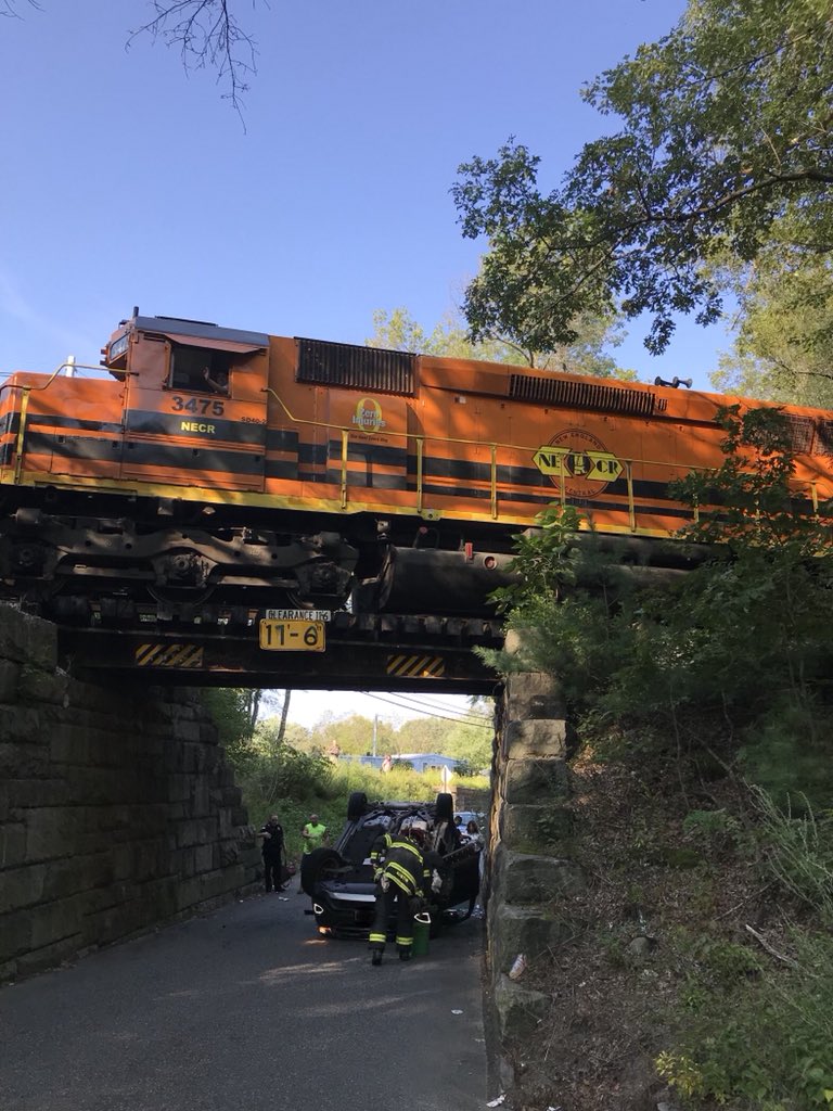 ThreeRiversFire's tweet photo. E201, R201 Palmer Rd. MVA/rollover with added scene safety concerns https://t.co/2JrfUtfXdy