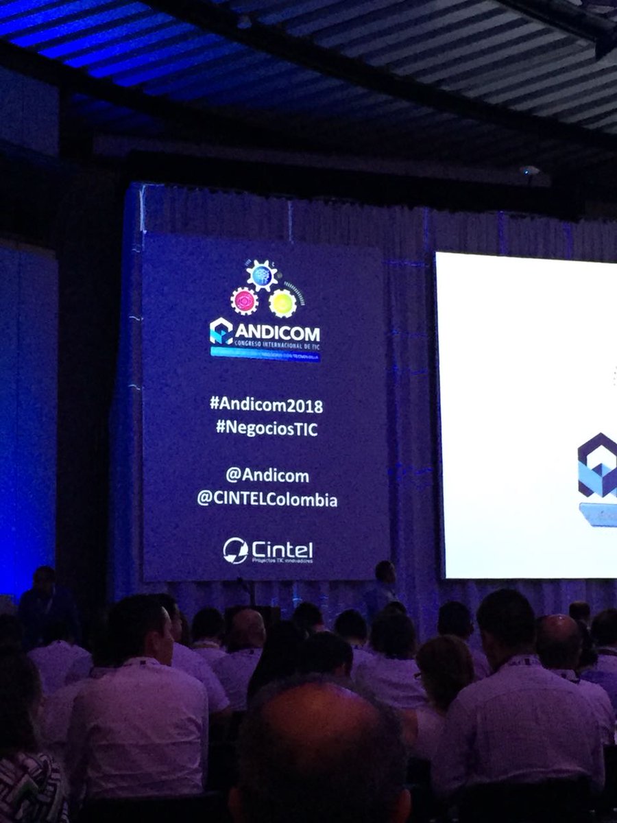 ApptitudCL's tweet photo. Felices de estar presentes en @ANDICOM #Andicom2018 https://t.co/7OtlrdFjOk