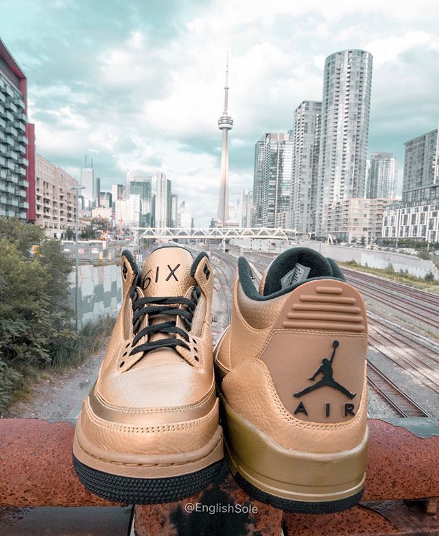 EnglishSole's tweet photo. 1 of 5. Checks over stripes, that’s what I like. ⁶𓅓⁶𓅓
.
.
.
#highsnobietysneakers #featuremysneaks #jordanaddict #yeezyrotation #wearejordan #heatonfeetgang #hypebeastkicks #sneakerheaduk #solelysneakers #mjmondays #igkicks #yeezytalkworldwide #kickf… https://t.co/VlES3G72um https://t.co/Jk2Qvp2diw