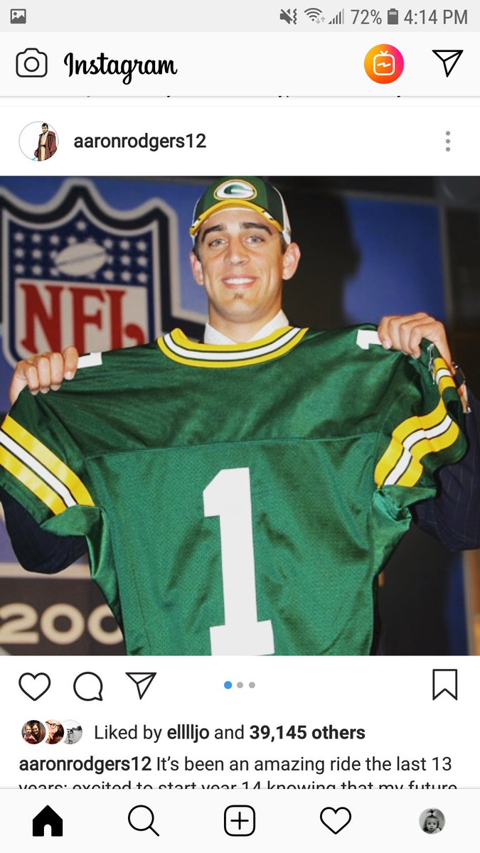 ryanrodig's tweet image. Aaron Rodgers confirms new deal with #Packers on Instagram with hashtag #packerforlife