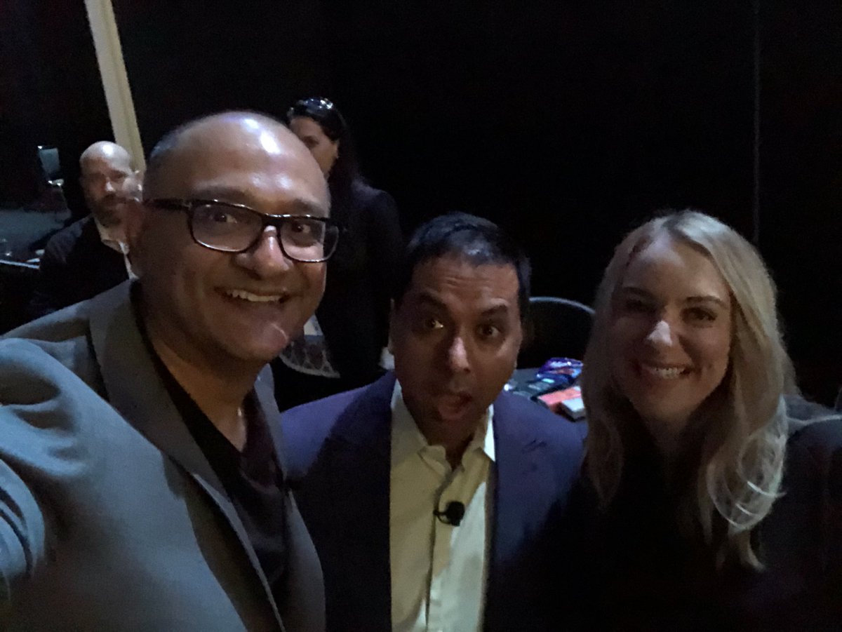 jpatel41's tweet photo. Thank you @cj_desai from @servicenow and @aunder from @SlackHQ for joining us at @BoxWorks supporting all our joint vision for a best of Breed ecosystem working seamlessly together. https://t.co/2XmaCBPcyG