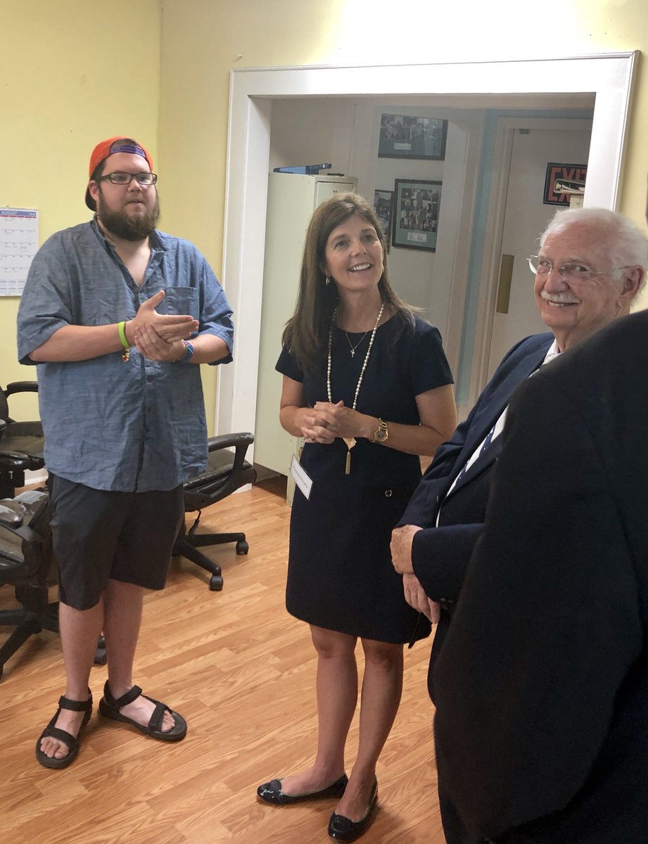 PamelaEvette's tweet photo. I was incredibly impressed by the board, staff & members of @gatewayhousesc during my tour today. Utilizing a unique Clubhouse Model, they serve as a mental health resource for the Greenville community - fostering hope, confidence and belonging. #mentalhealthmatters #gatewaysc https://t.co/hEc5TwkCqf