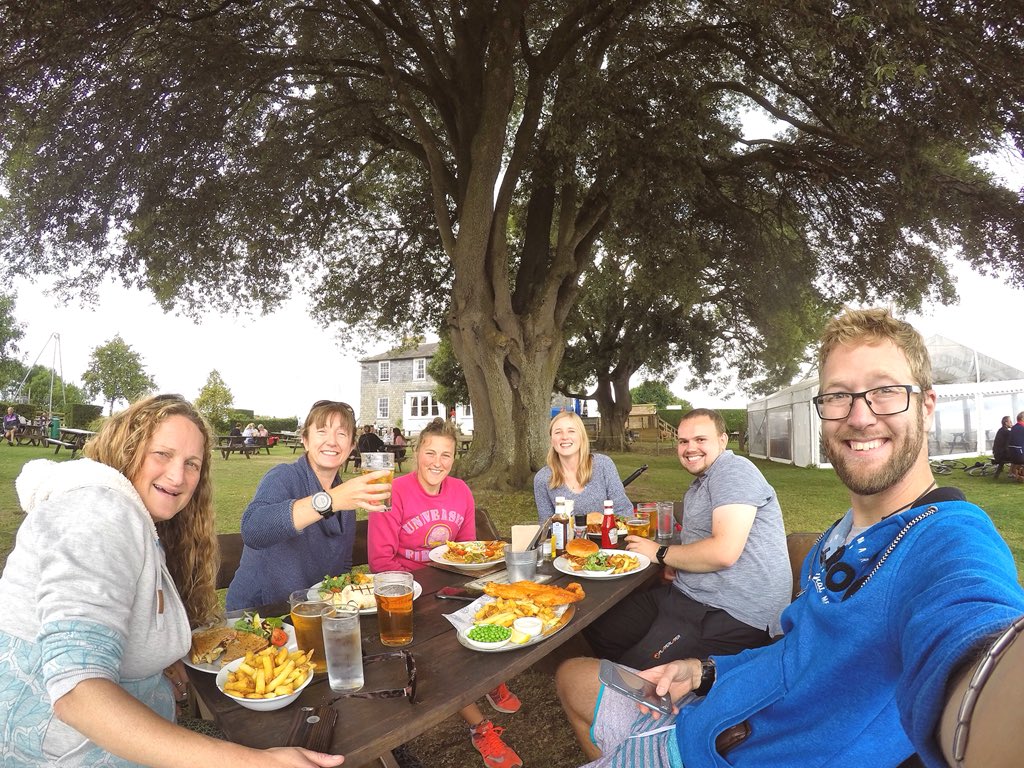 clara_nielson's tweet photo. Many hours later, one canal closure and Adam's dip in the mud, we made it! A great team building day out with the lab. #LewisLab #howdeepisthemud @ExeterMarine https://t.co/0T1mIcvpSk