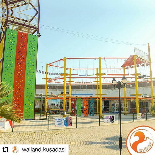 Dev Macera Kalesi ve Tırmanma Duvarı, Kuşadası AVM'de sizleri bekliyor 🙌
<a href="/walland/">WalnutSnitch204</a>.kusadasi
#tirmanmaduvari #macerakalesi #climbing #boulder #outdoor #climbingwall #ropecourse #eglenceninzirvesi #wallandtr #kusadasi #kusadasiavm ift.tt/2Nwj1Yk
