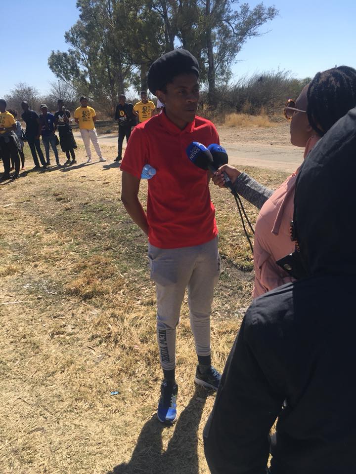 soldati_luyanda's tweet photo. @soldati_luyanda
#PardonUsMrPresident
#LongWalkToUnionBuilding https://t.co/YCu5ujqv9u