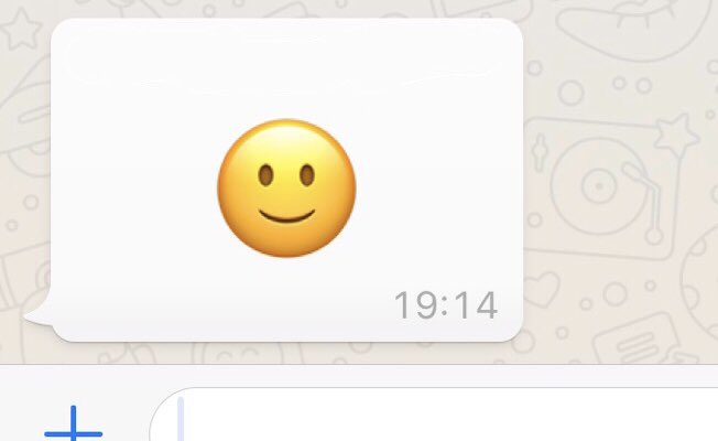 J’ai toujours l’impression que cet emoji il cache bien sa dépression.