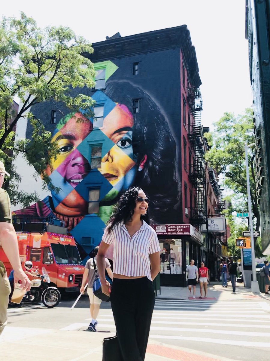 1Kurian's tweet photo. #MichaelJacksonDay @kobrastreetart #hbd #KingOfPop #michaeljackson #august29 #nyc #eastvillage https://t.co/EOWBprmOof