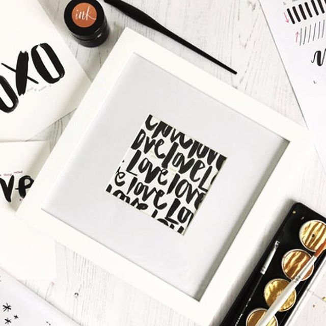 TinyMightyFrms's tweet image. Have a favorite quote? Frame it in our #tinymightyframes and let it be your daily motivation! 💪🏼 art by @bettyetiquette 🎨
.
#whiteframes #pictureframe #frameit #diyhomedecor #homedecor #quotes #quoteoftheday bit.ly/2PMPNWJ