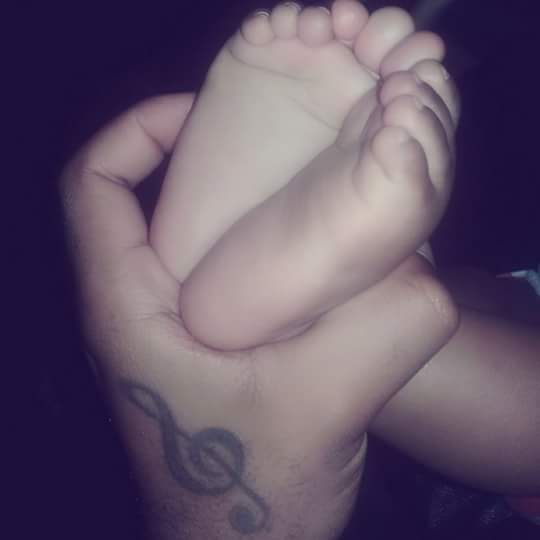 ThatBlxckkid's tweet image. #ToesChallenge #handchallenge