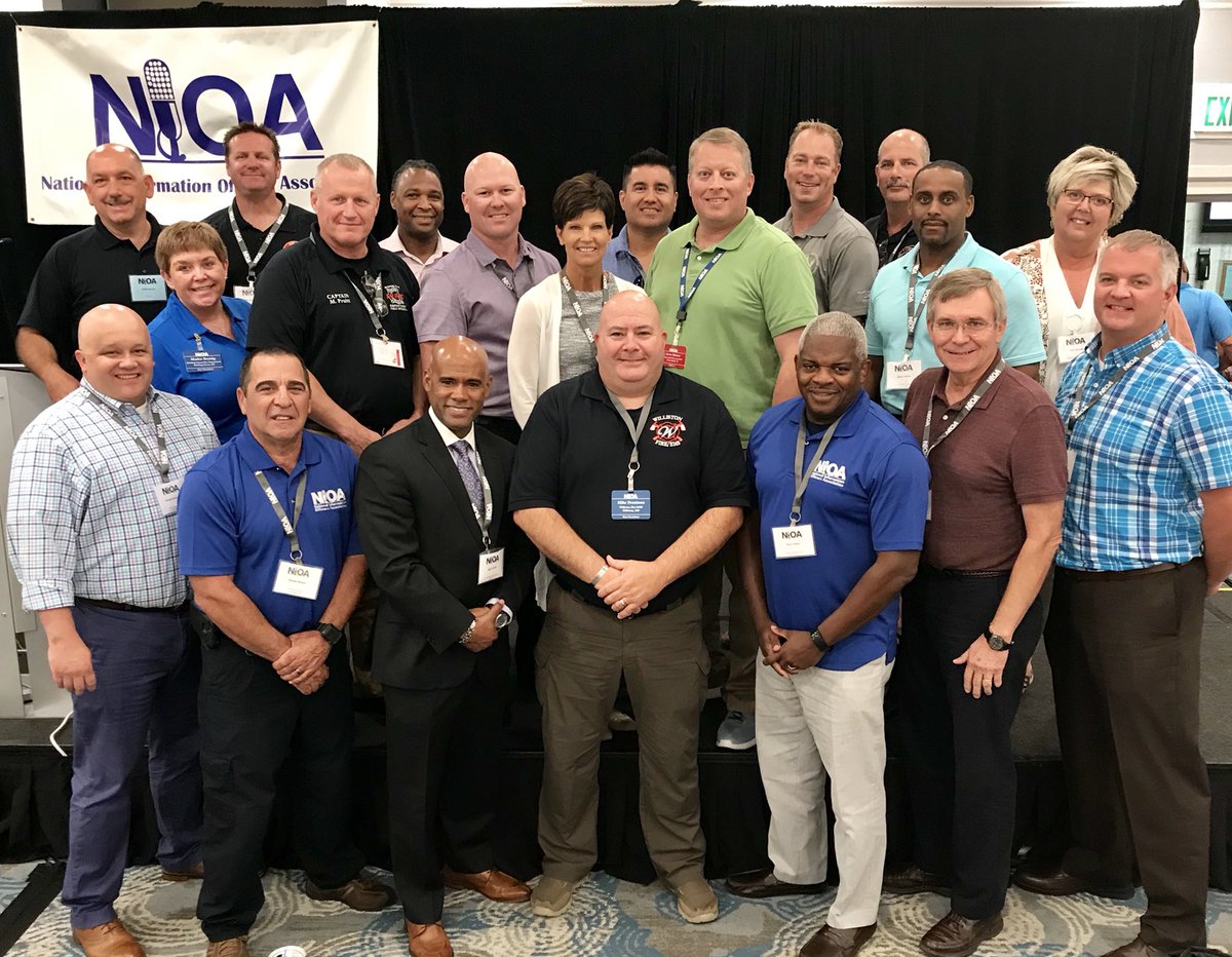 FireGuy02's tweet photo. Humbled to be with some of the finest fire department PIOs in the country. #NIOA2018 @RitaLReith @nkyfirepio @Michael_Pruitt1 @mattcoppinSTL https://t.co/1wbNC5nsYR