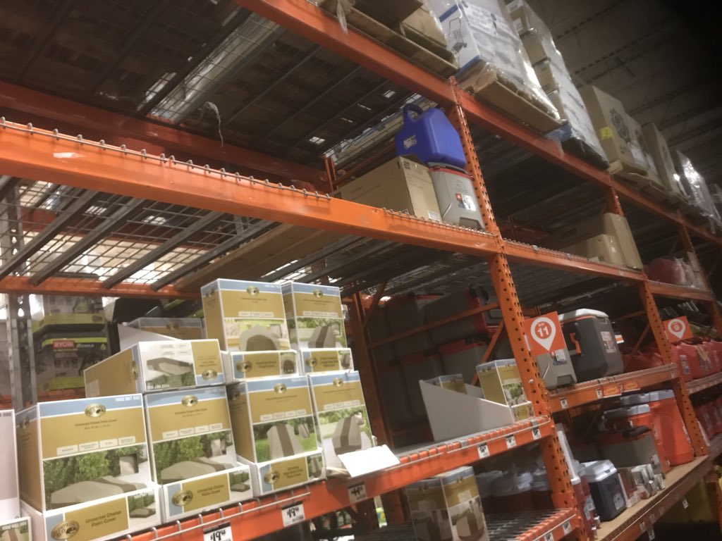 Miss_T_Holland's tweet image. #OverheadOrganization at its best! I’m so proud of DHAndre. All overheads completed by Wednesday! This is what happens when you focus on overheads everyday! @FelixRamirezD82 and these associates enjoyed the #CardBoardChallange @NalineeHobert