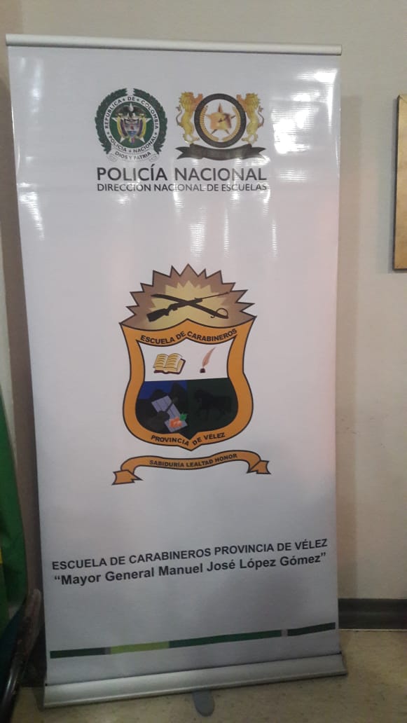 EducacionPonal's tweet photo. La Escuela de Carabineros Provincia de Vélez participó en la Inauguración de la Séptima  Semana de Internacionalización de la RCI Nodo Centro con la Universidad Santo Tomás, Juan de Castellanos y UPTC de Tunja. #EscuelasEsvel https://t.co/Ocs8Fxd2nS