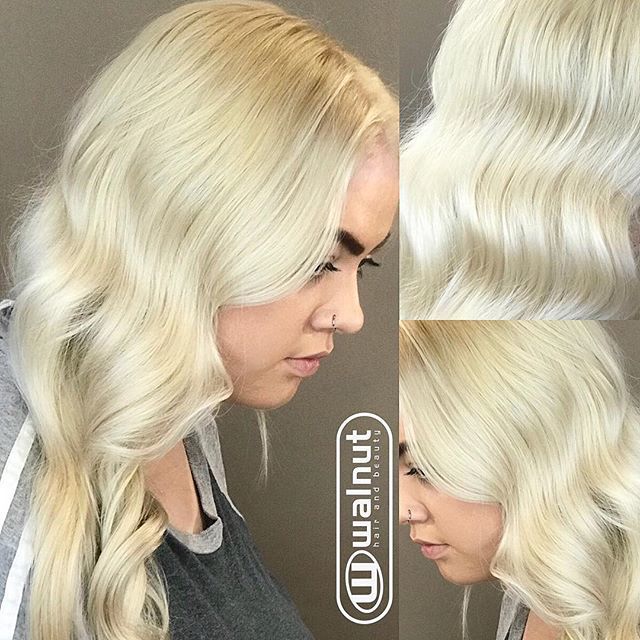 TheWalnutWay's tweet photo. Do blondes have more fun!? 😇 Beautiful clean blonde for our gorgeous Erin @walnut_hair_and_beauty 😍#thewalnutway #walnuthairandbeauty #blonde #platinumblonde #blondehair #paulmitchell #paulmitchellcolor #hairgoals #hair #hairandbeauty #paulmitchellsalon https://t.co/hhiuwdWO0V https://t.co/CgRnITxnYT