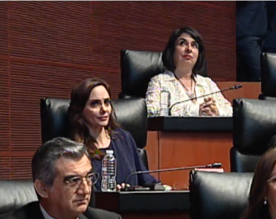 MorenaenSonora's tweet photo. Este miércoles @LillyTellez y @AlfonsoDurazo tomaron posesión como senadores constitucionales por el estado de Sonora. ¡Juntos estamos haciendo historia! https://t.co/EvkbMIVDVA
