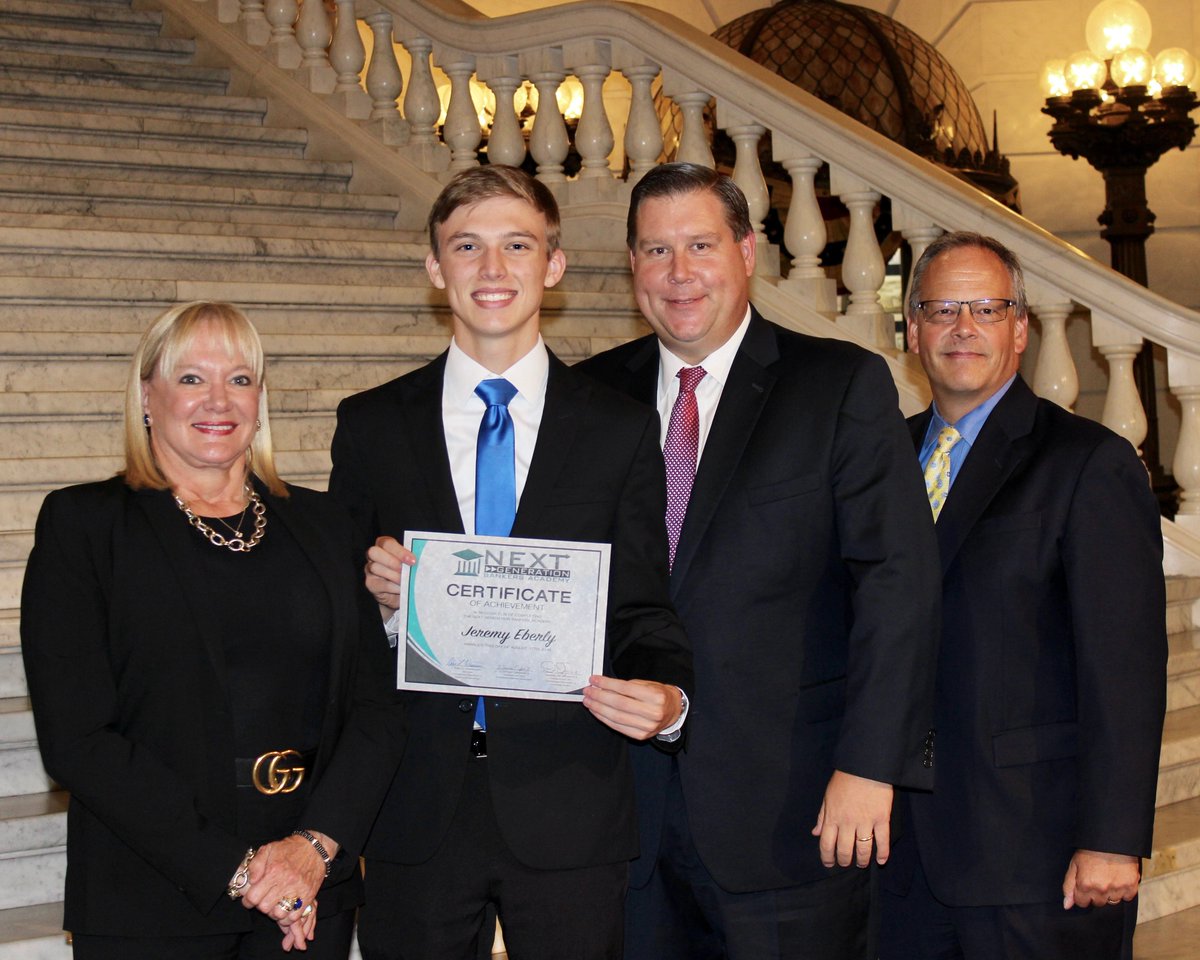 PABankingDept's tweet photo. Student Jeremy Eberly made @EtownCollege proud earlier this month as part of the inaugural class of the Next Generation Bankers Academy #NGBA2018 #PAProud #etowncollege https://t.co/wKcqapk19m