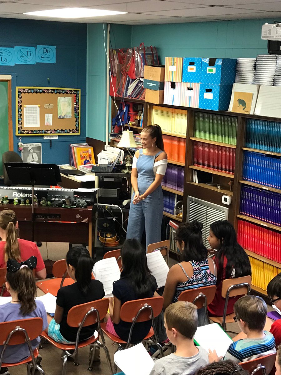 Riley Clemmons listens to EES 6th Grade Chorus sing a Song! Thanks for coming Riley!! #@RileyClemmons #@EESPrincipal #@composer1756 #music